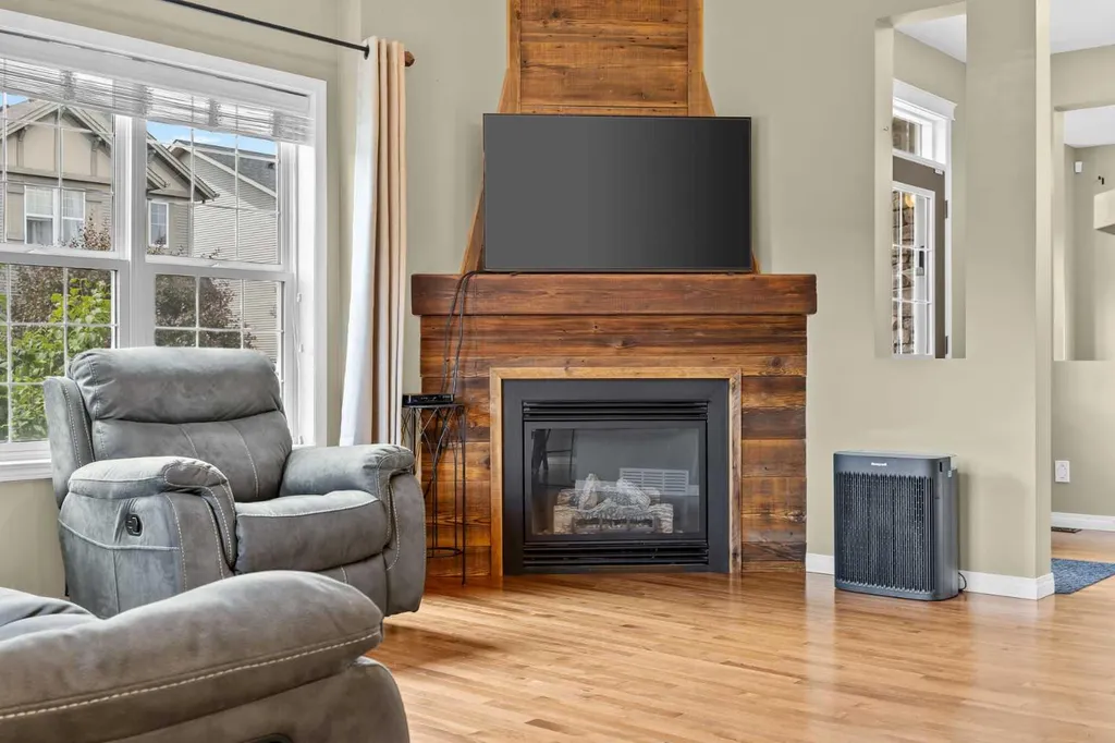 298 Silverado Plains Close SW Calgary AB T2X 0J2
