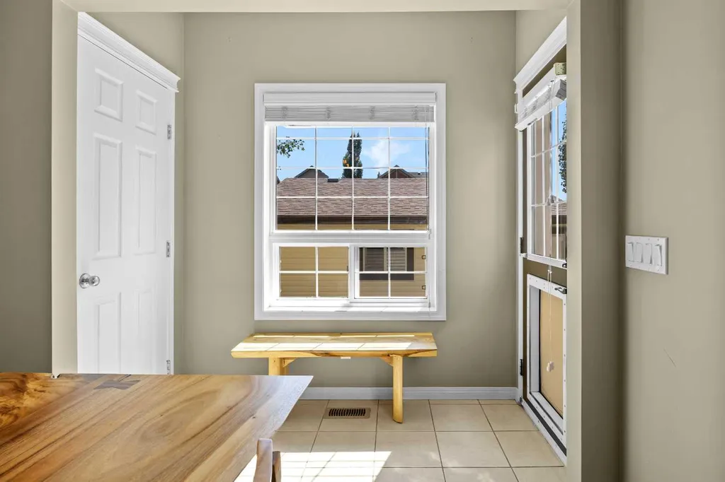 298 Silverado Plains Close SW Calgary AB T2X 0J2