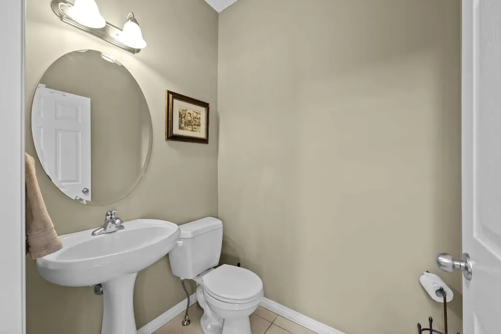 298 Silverado Plains Close SW Calgary AB T2X 0J2