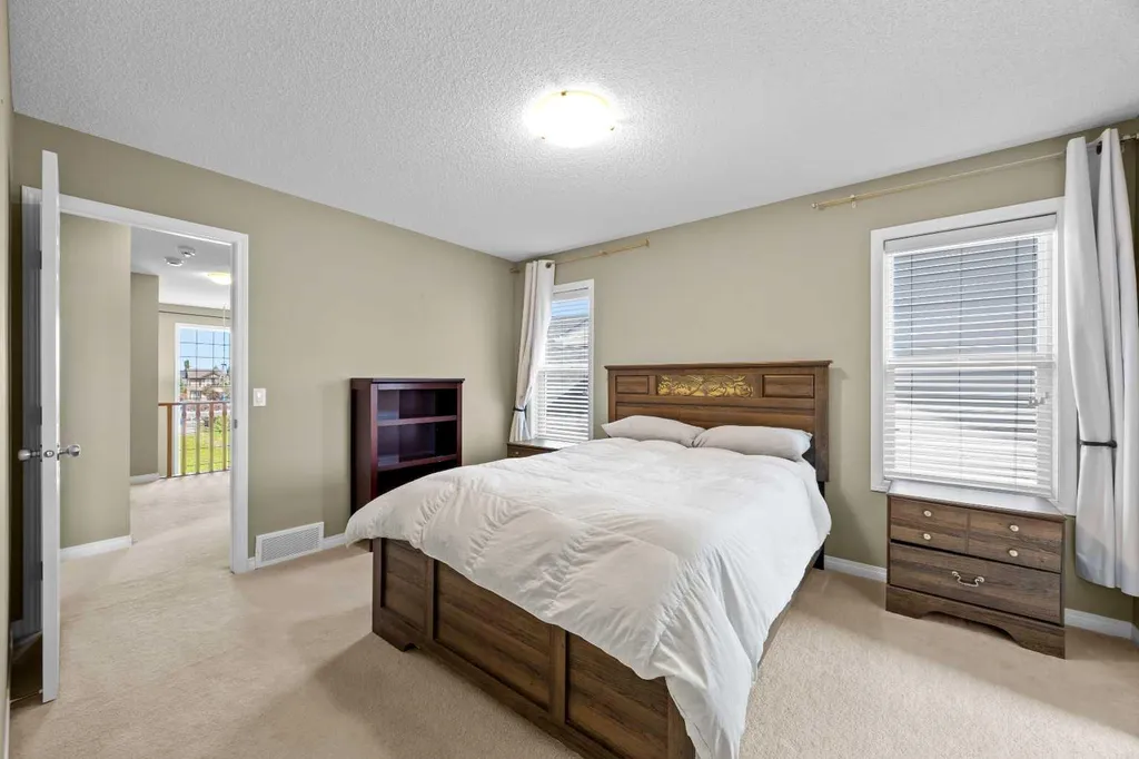 298 Silverado Plains Close SW Calgary AB T2X 0J2