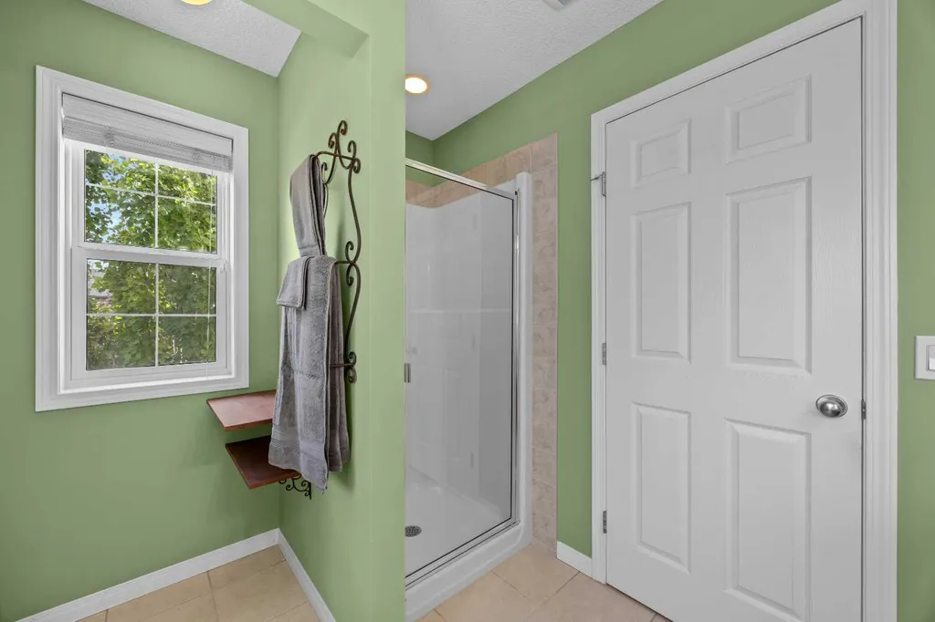 298 Silverado Plains Close SW Calgary AB T2X 0J2