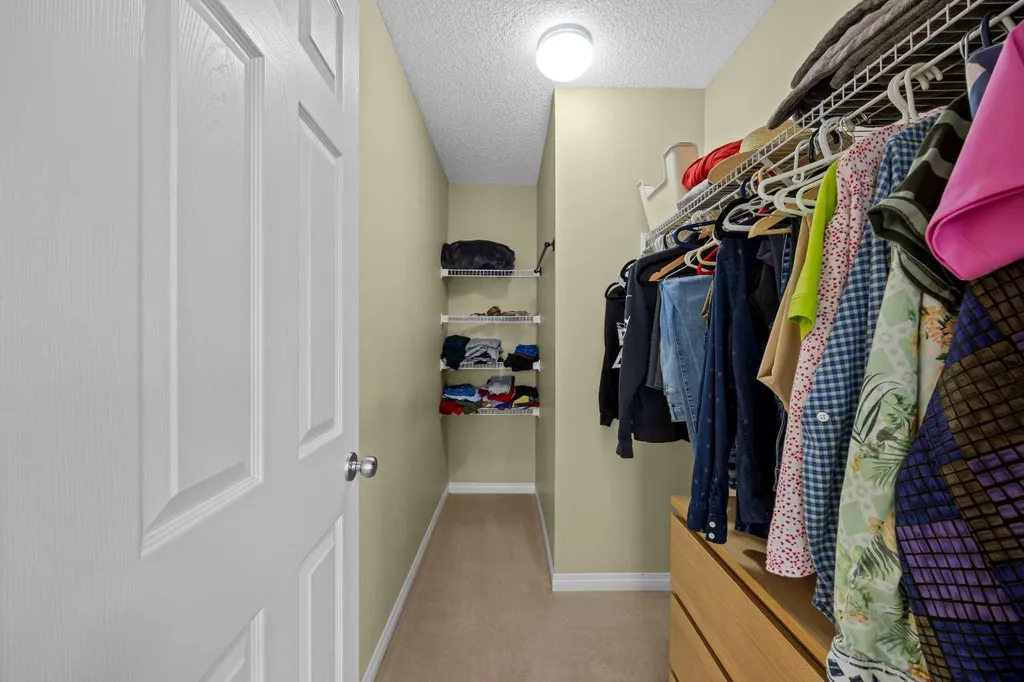 298 Silverado Plains Close SW Calgary AB T2X 0J2