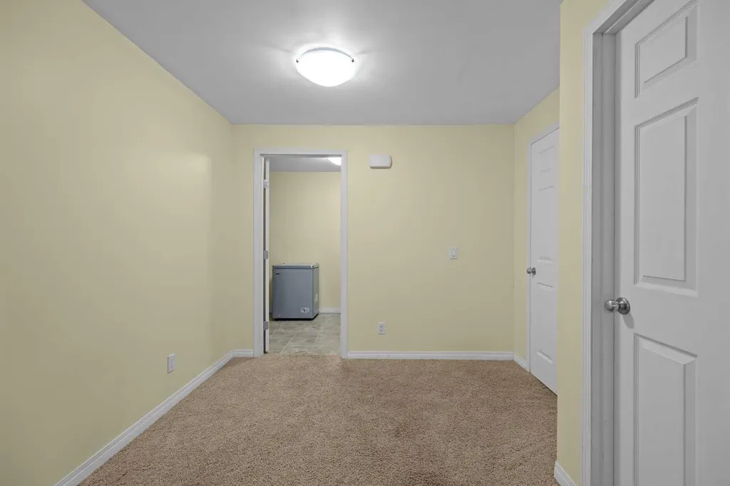 298 Silverado Plains Close SW Calgary AB T2X 0J2