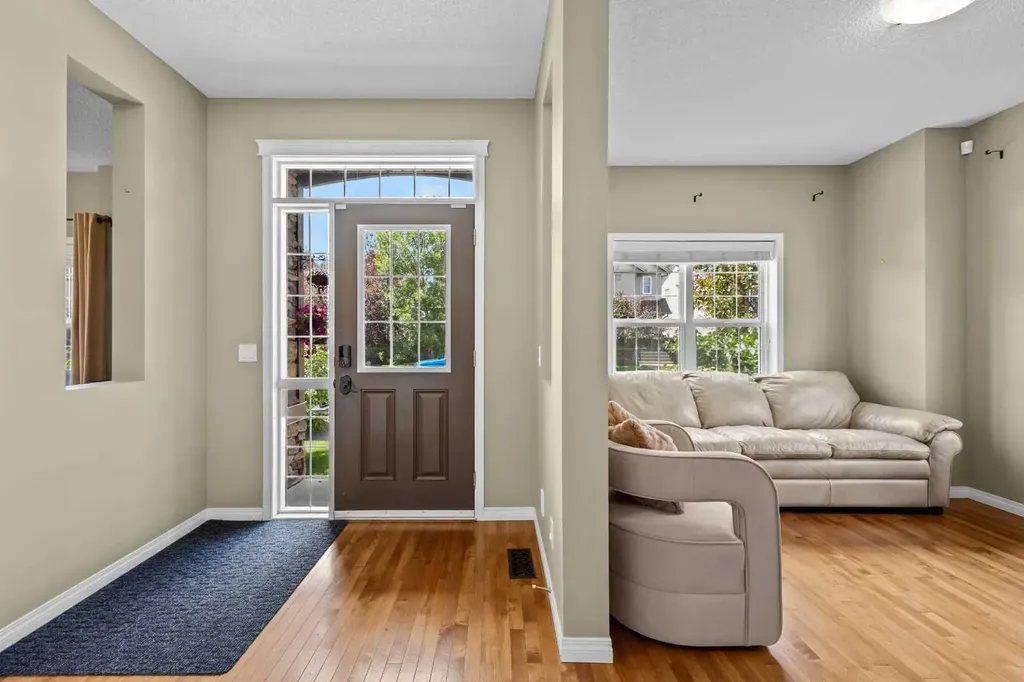 298 Silverado Plains Close SW Calgary AB T2X 0J2