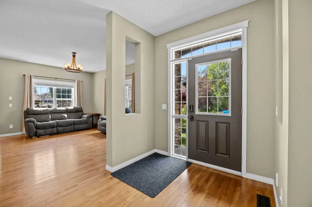 298 Silverado Plains Close SW Calgary AB T2X 0J2