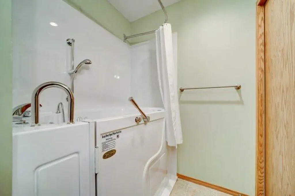 23 Niska Place W Lethbridge AB T1K 6G9