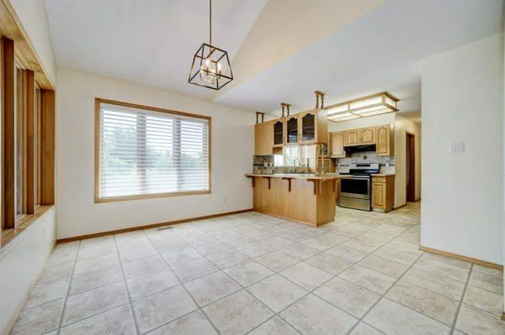 23 Niska Place W Lethbridge AB T1K 6G9