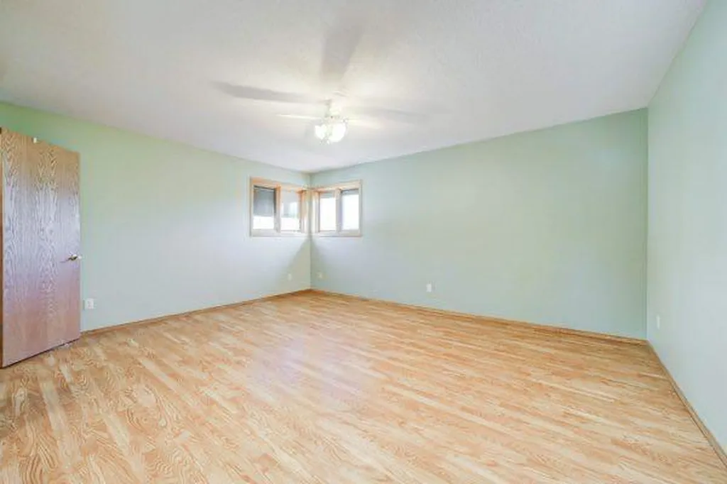 23 Niska Place W Lethbridge AB T1K 6G9