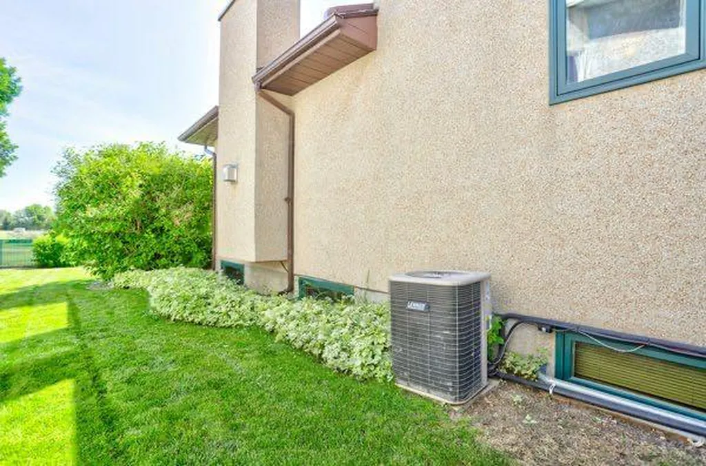 23 Niska Place W Lethbridge AB T1K 6G9