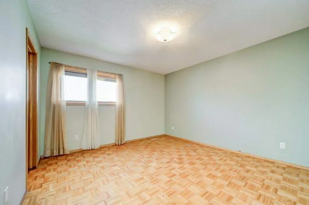 23 Niska Place W Lethbridge AB T1K 6G9