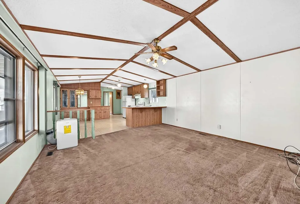 3218 Burroughs Manor NE Calgary AB T1Y 6K2