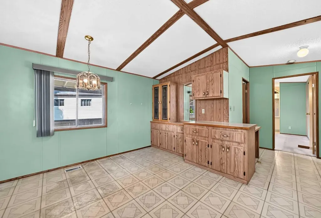 3218 Burroughs Manor NE Calgary AB T1Y 6K2