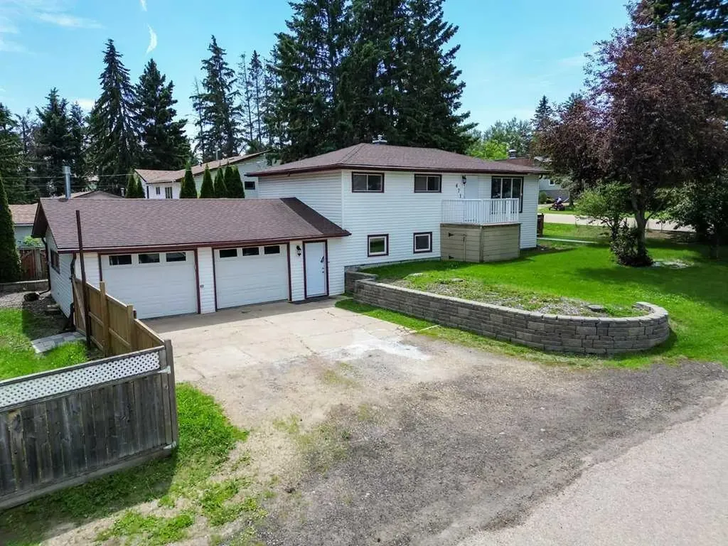 4719 46 Avenue Sylvan Lake AB T4S 1L4