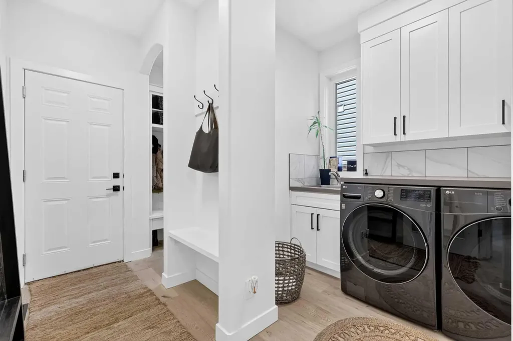 1839 Evergreen Drive SW Calgary AB T2Y5B1