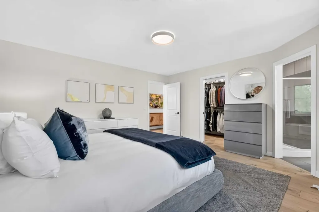 1839 Evergreen Drive SW Calgary AB T2Y5B1