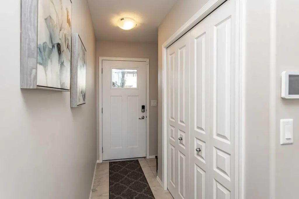 339 Viscount Drive Red Deer AB T4R0S2