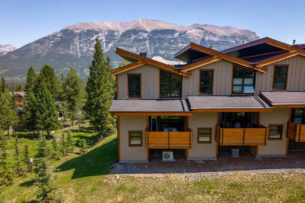 309 Riva Place Canmore AB T1W 3L4