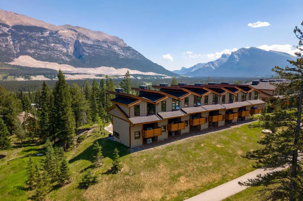 309 Riva Place Canmore AB T1W 3L4