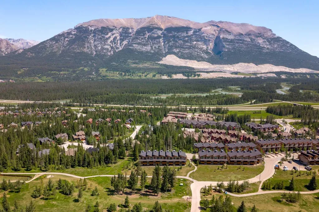 309 Riva Place Canmore AB T1W 3L4