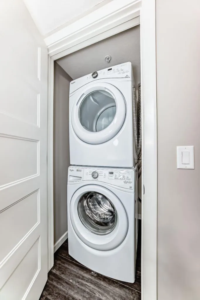 450 Kincora Glen Road NW Calgary AB T3R 1S2