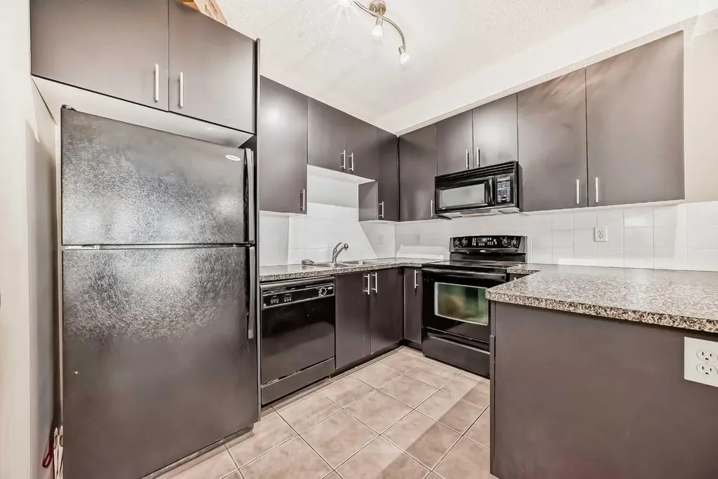 108 Country Village Circle NE Calgary AB T3K 0E3