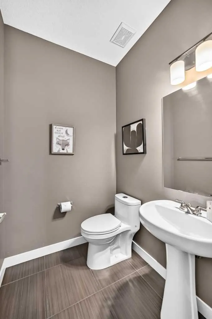 673 Panatella Boulevard NW Calgary AB T3K 0C2