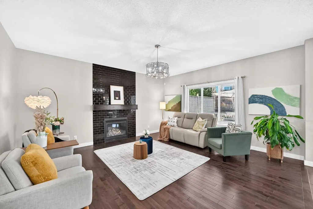 673 Panatella Boulevard NW Calgary AB T3K 0C2
