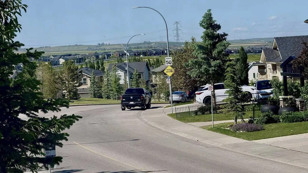673 Panatella Boulevard NW Calgary AB T3K 0C2