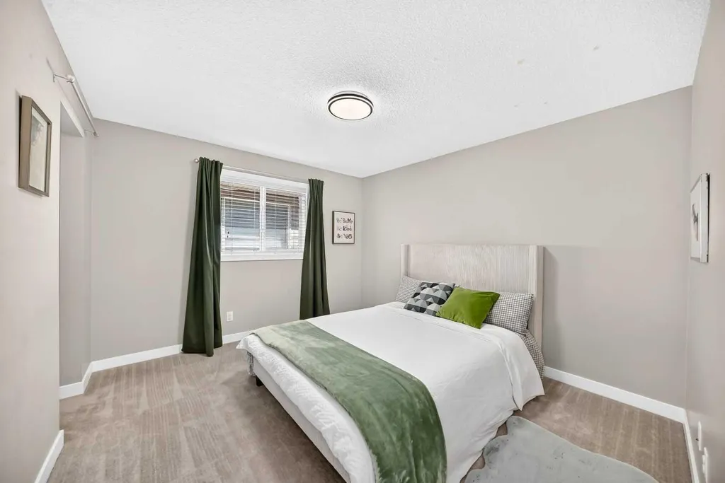 673 Panatella Boulevard NW Calgary AB T3K 0C2
