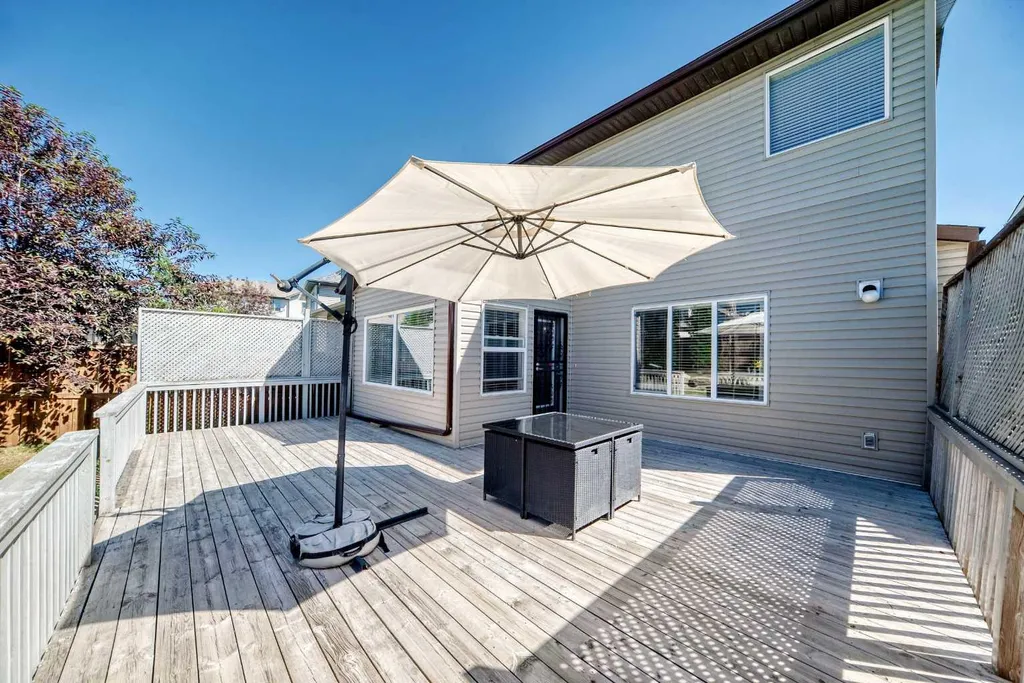 673 Panatella Boulevard NW Calgary AB T3K 0C2