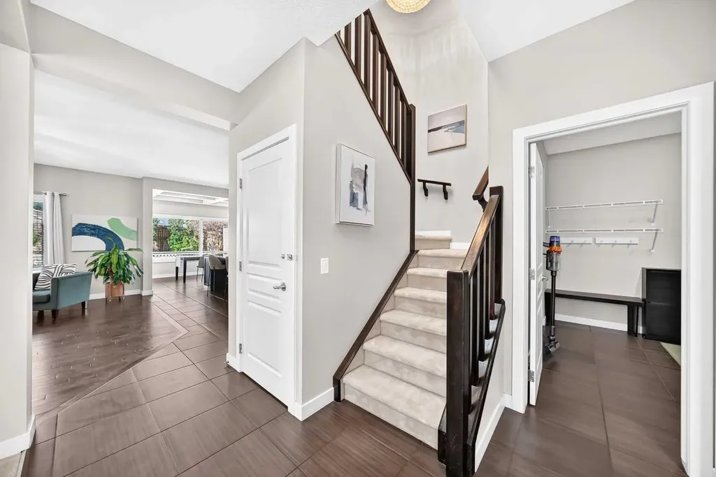 673 Panatella Boulevard NW Calgary AB T3K 0C2
