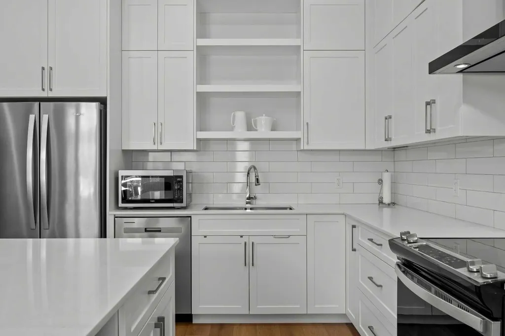 54 Iris Crescent Okotoks AB T1S 5V6