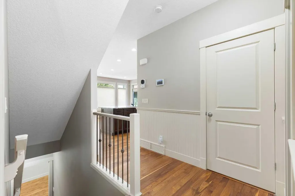 16 Auburn Sound Crescent SE Calgary AB T3M 0E2