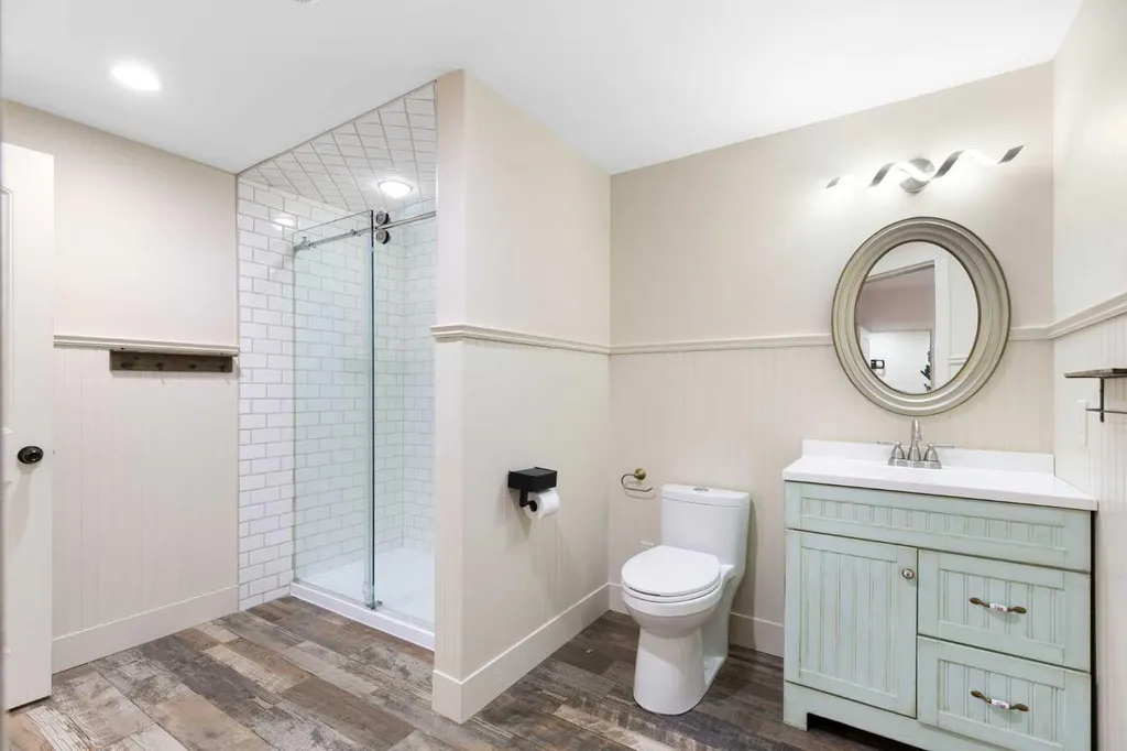 16 Auburn Sound Crescent SE Calgary AB T3M 0E2