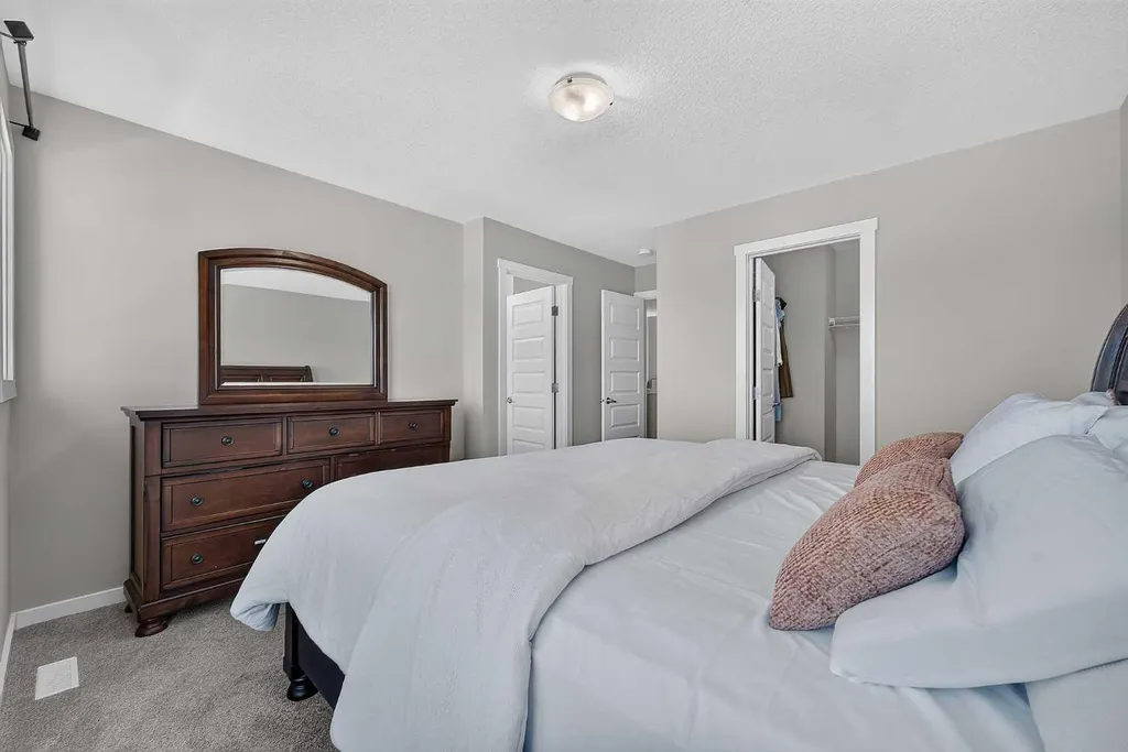 1120 Legacy Circle SE Calgary AB T2X 4R6