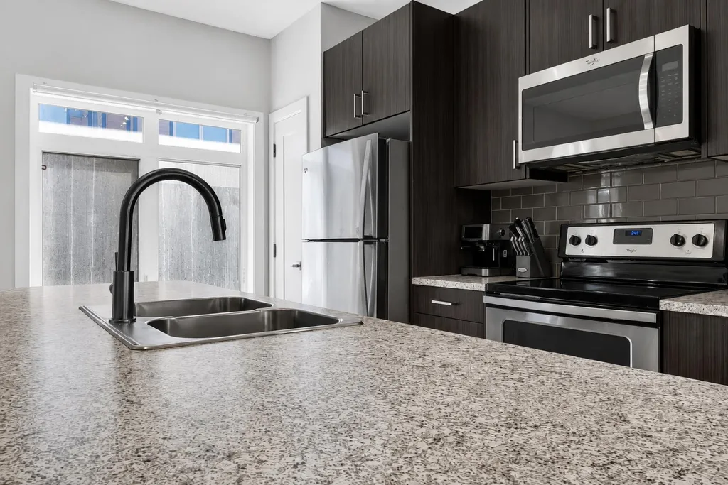 97 Sage Bluff Gate NW Calgary AB T3R 1T5