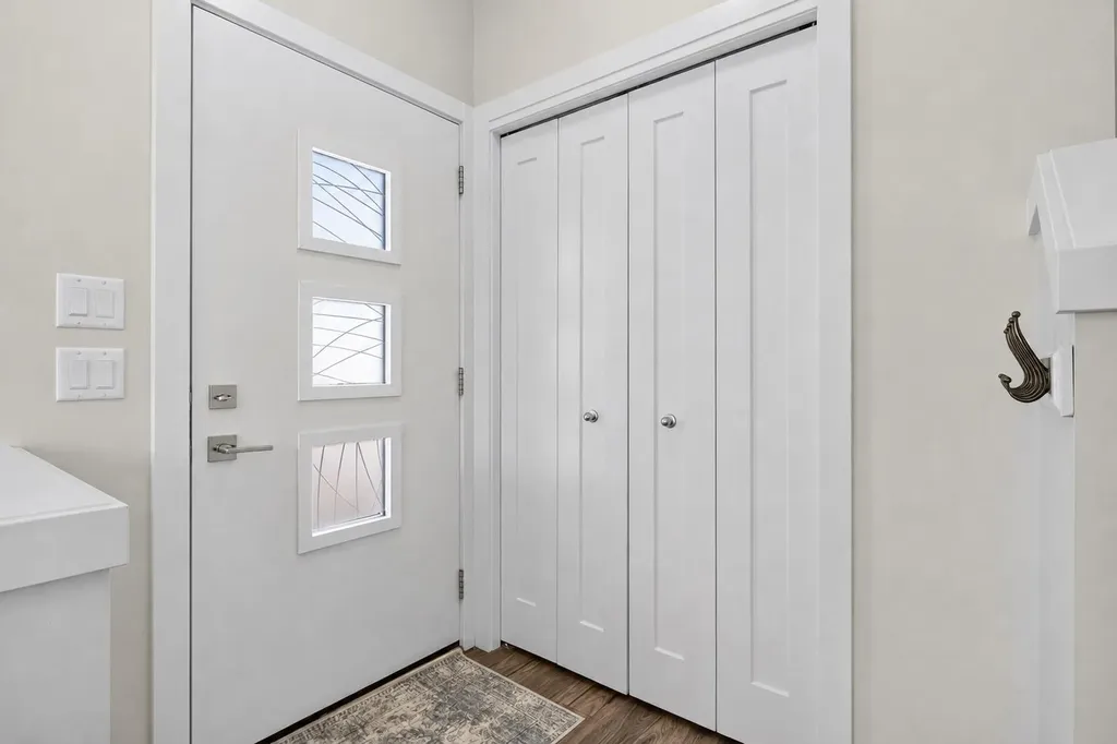 97 Sage Bluff Gate NW Calgary AB T3R 1T5