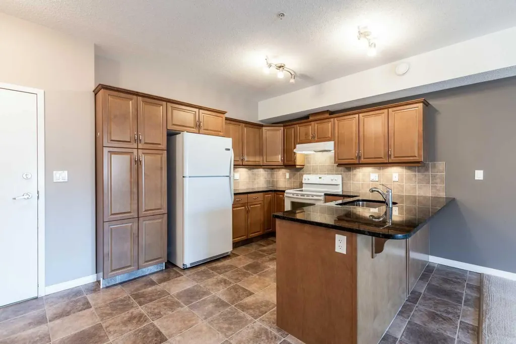 2800 13 Avenue SE Medicine Hat AB T1A 3P9