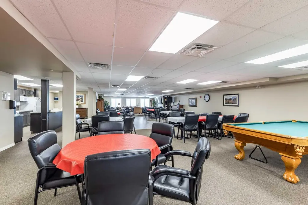 2800 13 Avenue SE Medicine Hat AB T1A 3P9