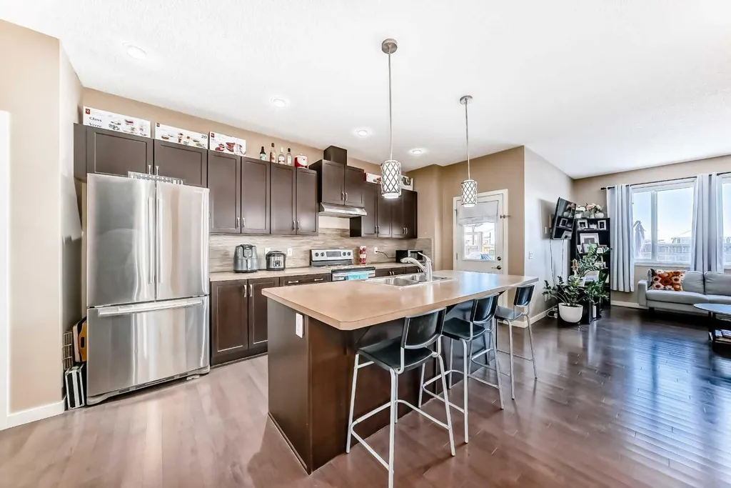 302 Auburn Crest Way SE Calgary AB T3M 1T2
