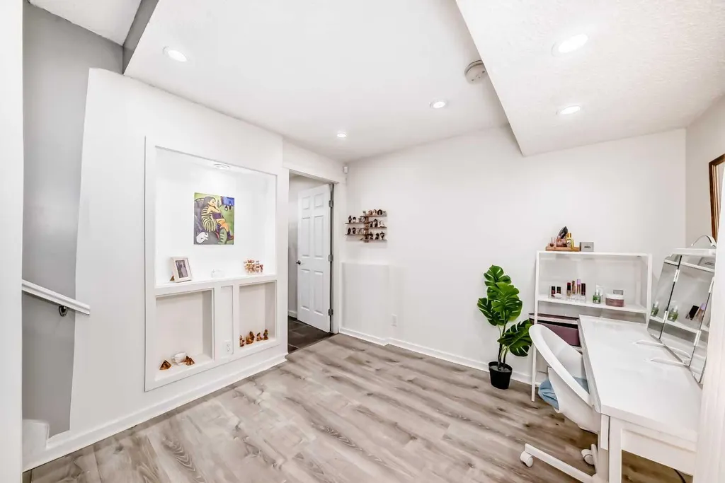 302 Auburn Crest Way SE Calgary AB T3M 1T2
