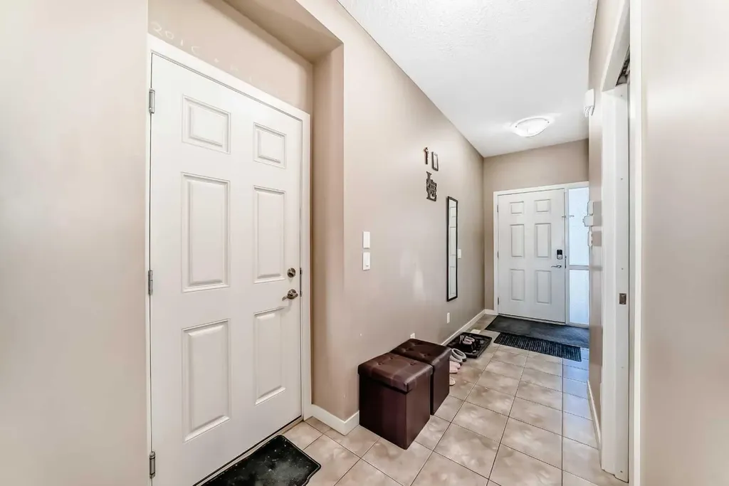 302 Auburn Crest Way SE Calgary AB T3M 1T2