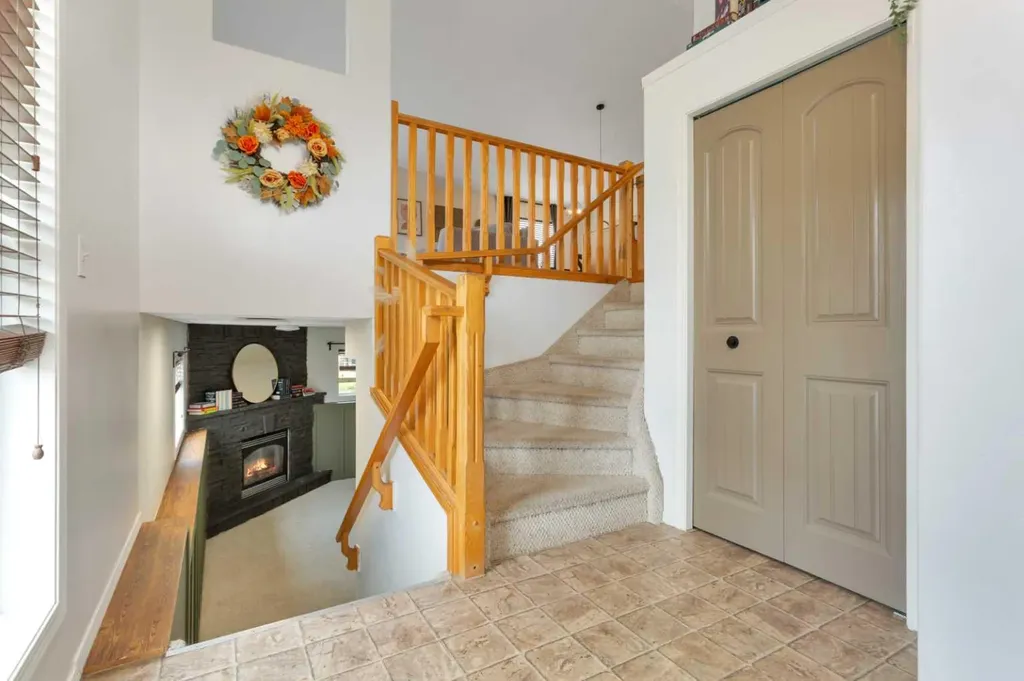 70 Garden Road Lacombe AB T4L2P1