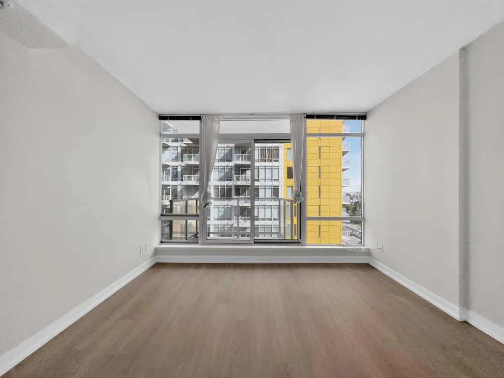 3830 Brentwood Road NW Calgary AB T2L 1K8