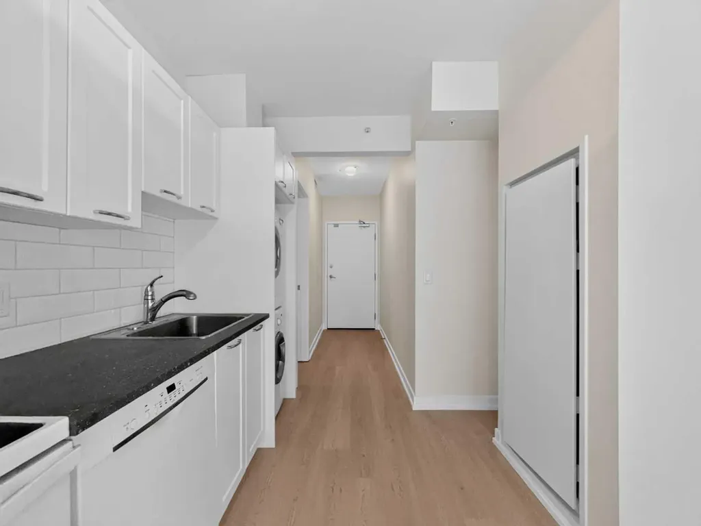 3830 Brentwood Road NW Calgary AB T2L 2J9