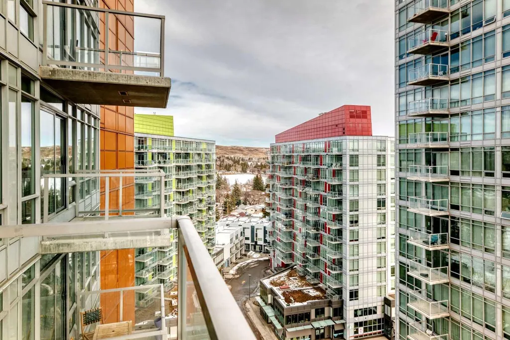 3830 Brentwood Road NW Calgary AB T2L 1K8