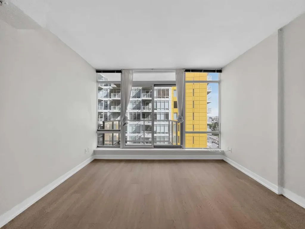 3830 Brentwood Road NW Calgary AB T2L 2J9
