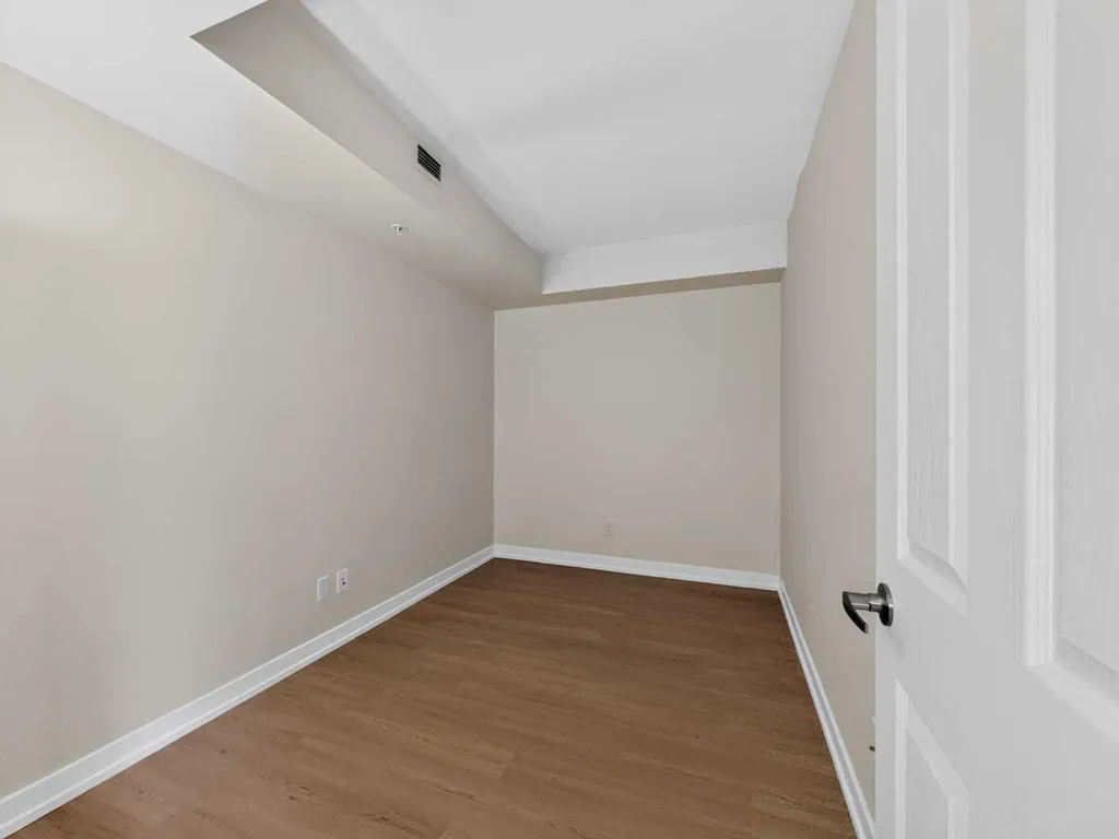 3830 Brentwood Road NW Calgary AB T2L 1K8