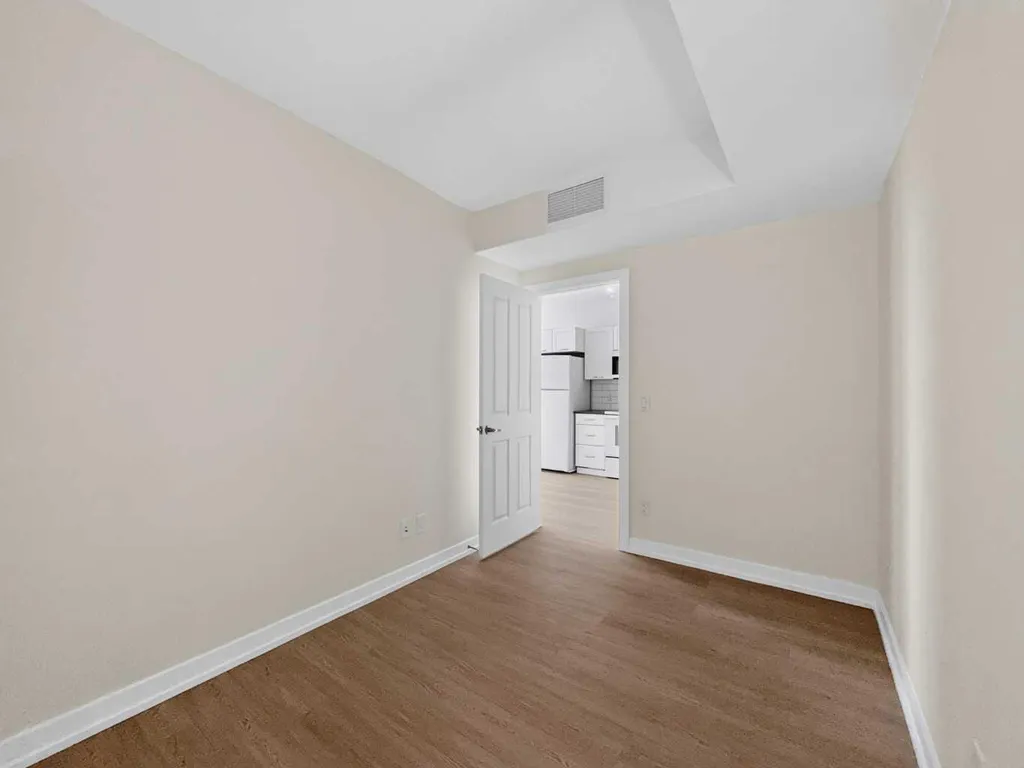 3830 Brentwood Road NW Calgary AB T2L 1K8