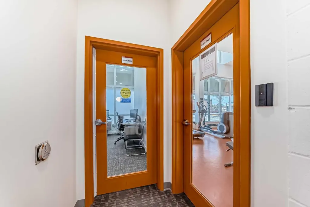 3830 Brentwood Road NW Calgary AB T2L 1K8
